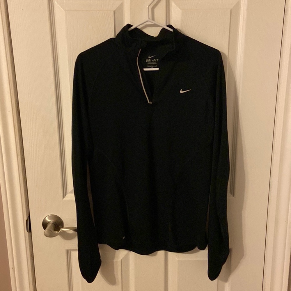 COPY - Nike dri-fit top